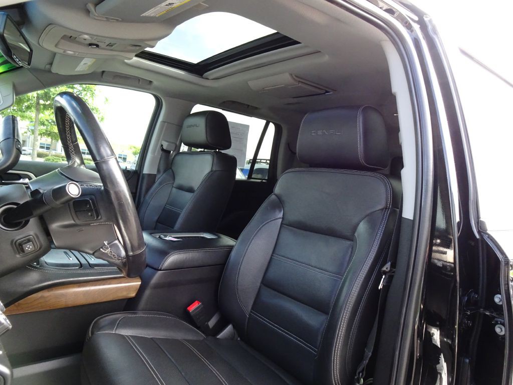 2020 GMC Yukon Image 10