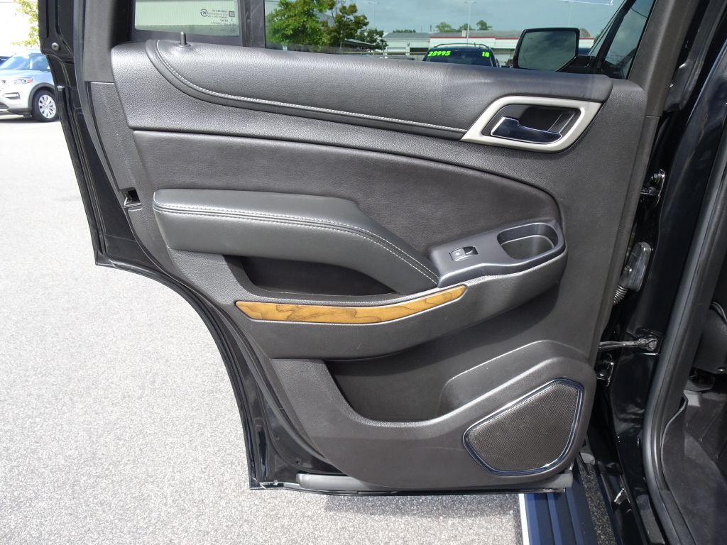 2020 GMC Yukon Image 15