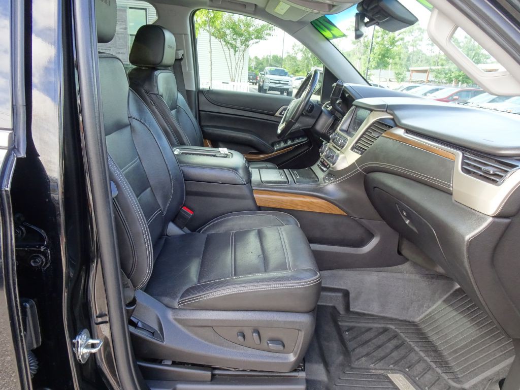 2020 GMC Yukon Image 17