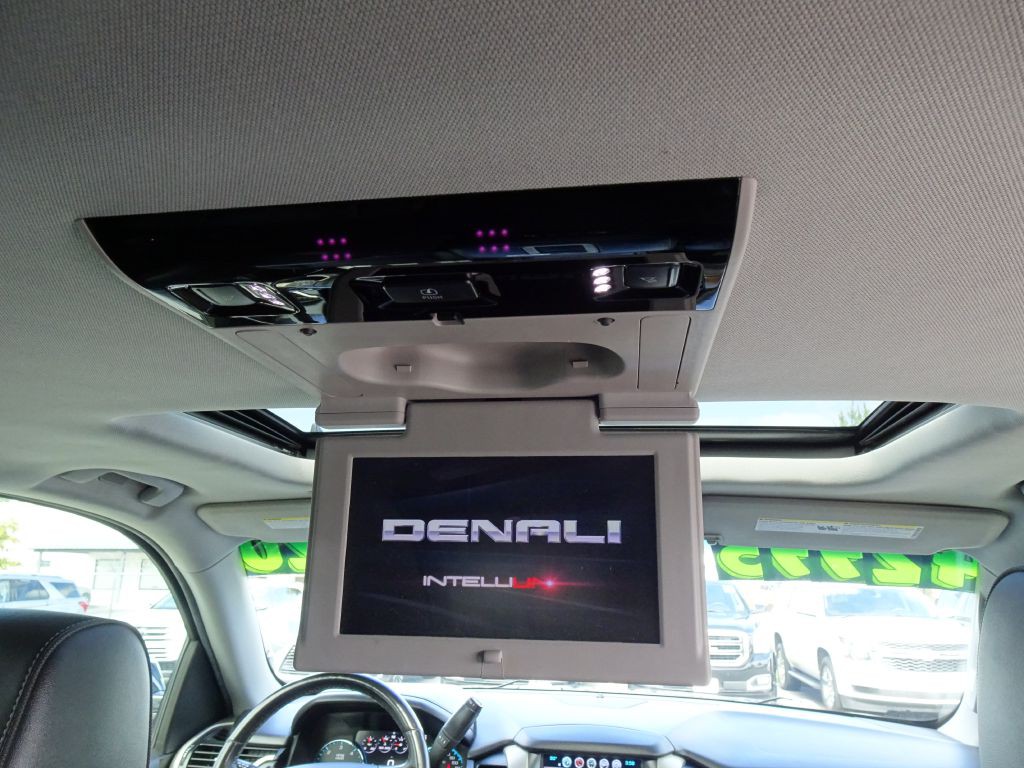 2020 GMC Yukon Image 24
