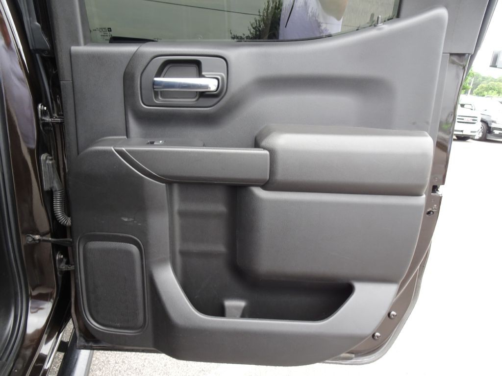 2019 Chevrolet Silverado 1500 Image 18