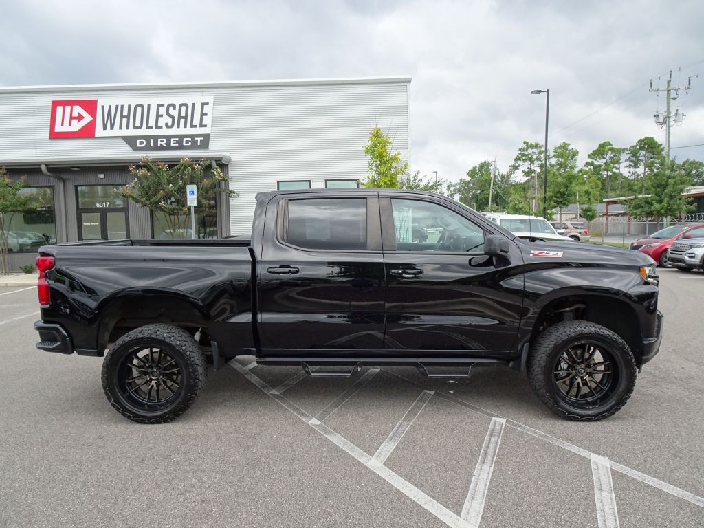 2022 Chevrolet Silverado 1500 Image 2
