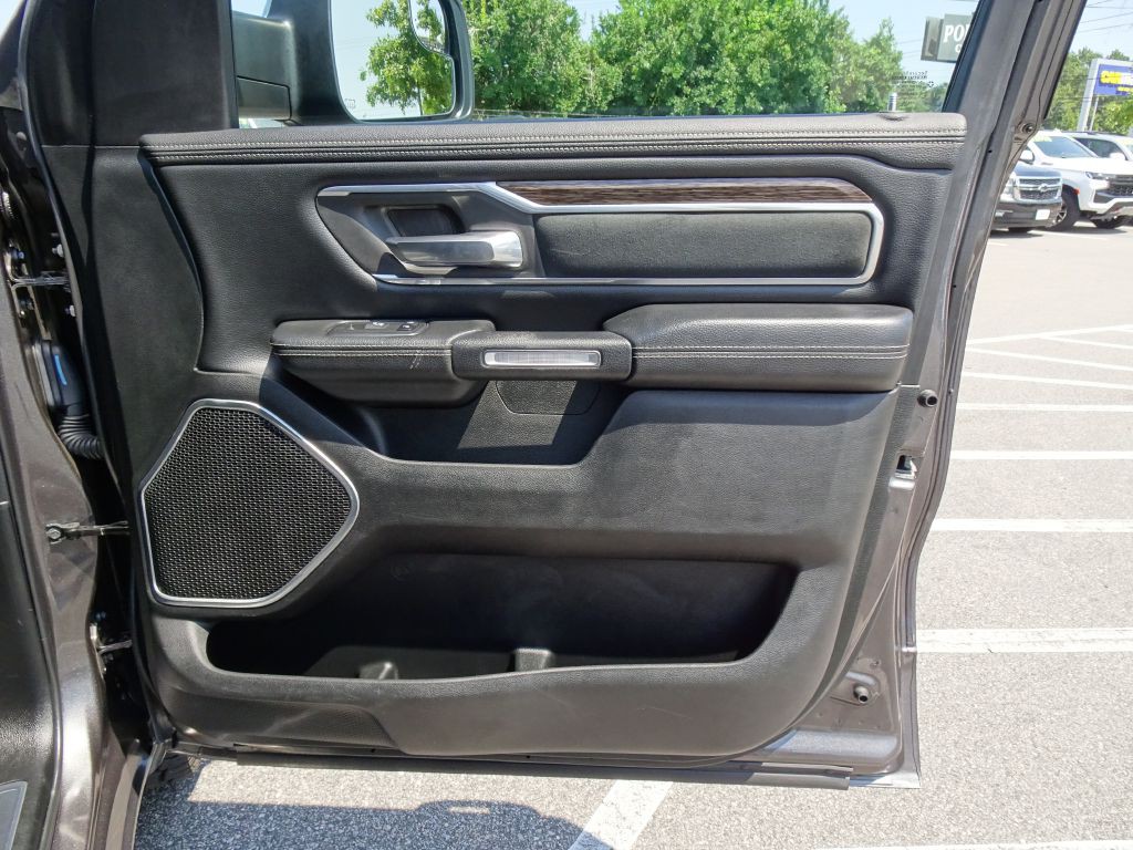 2019 RAM 1500 Image 16