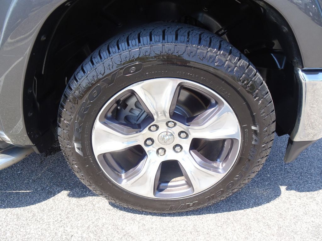 2019 RAM 1500 Image 34