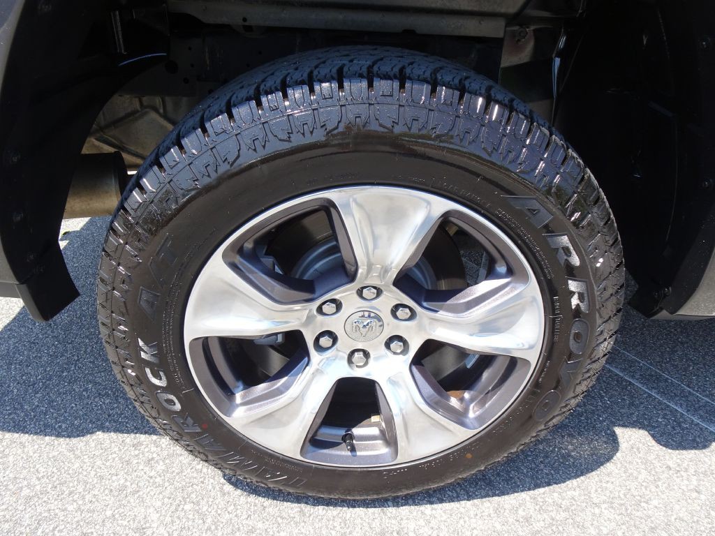 2019 RAM 1500 Image 36