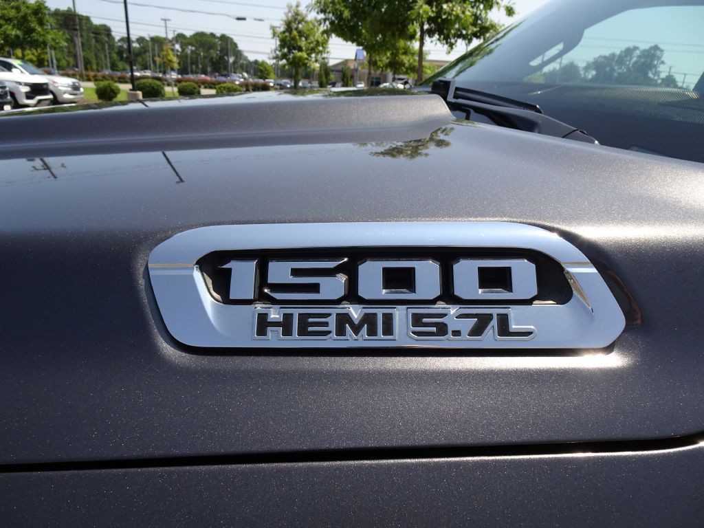 2019 RAM 1500 Image 43