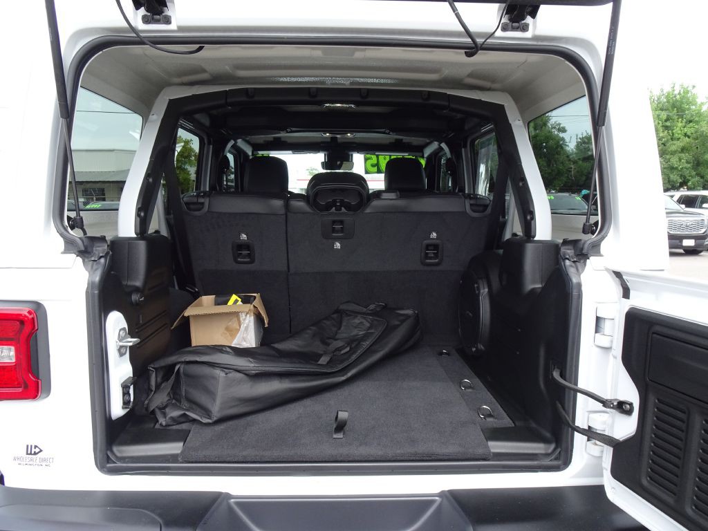 2021 Jeep Wrangler Unlimited Image 28