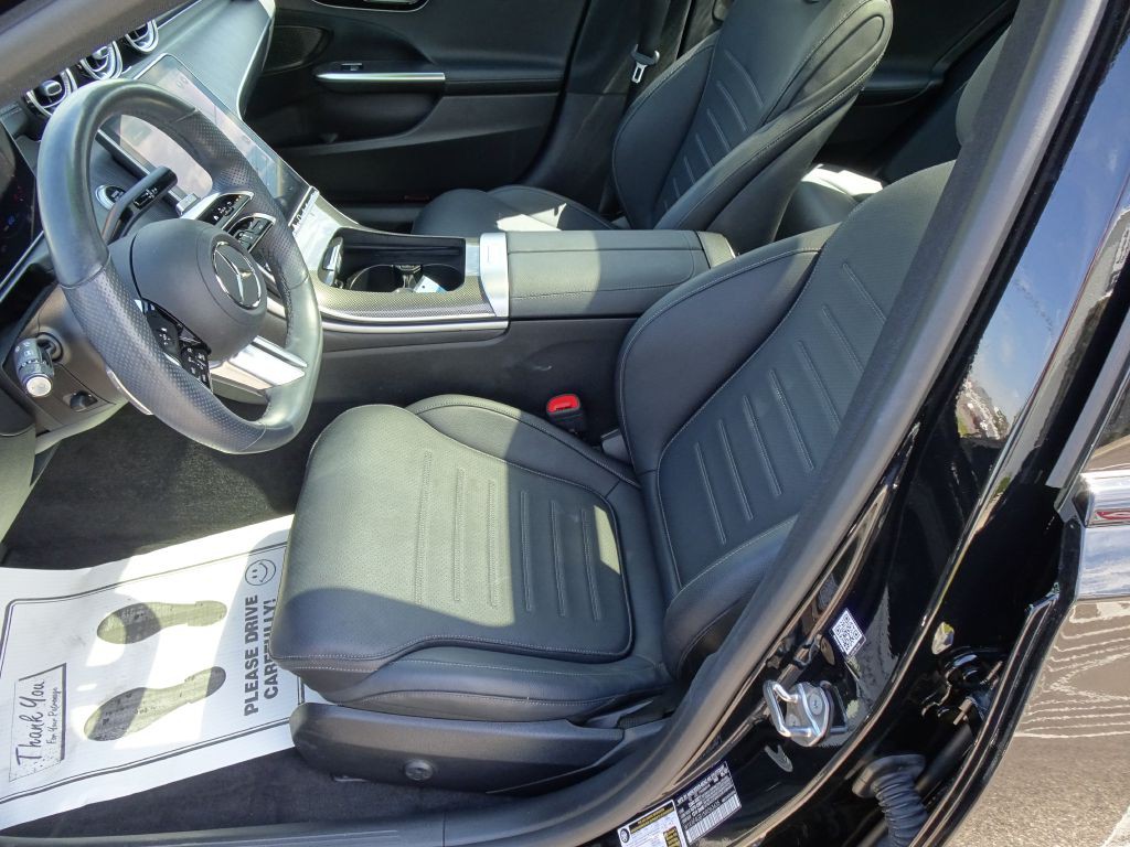2022 Mercedes-Benz C-Class Image 9
