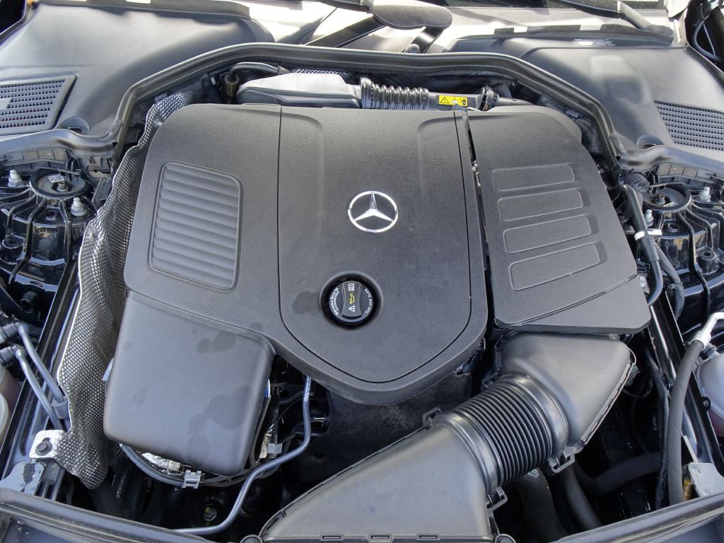 2022 Mercedes-Benz C-Class Image 30