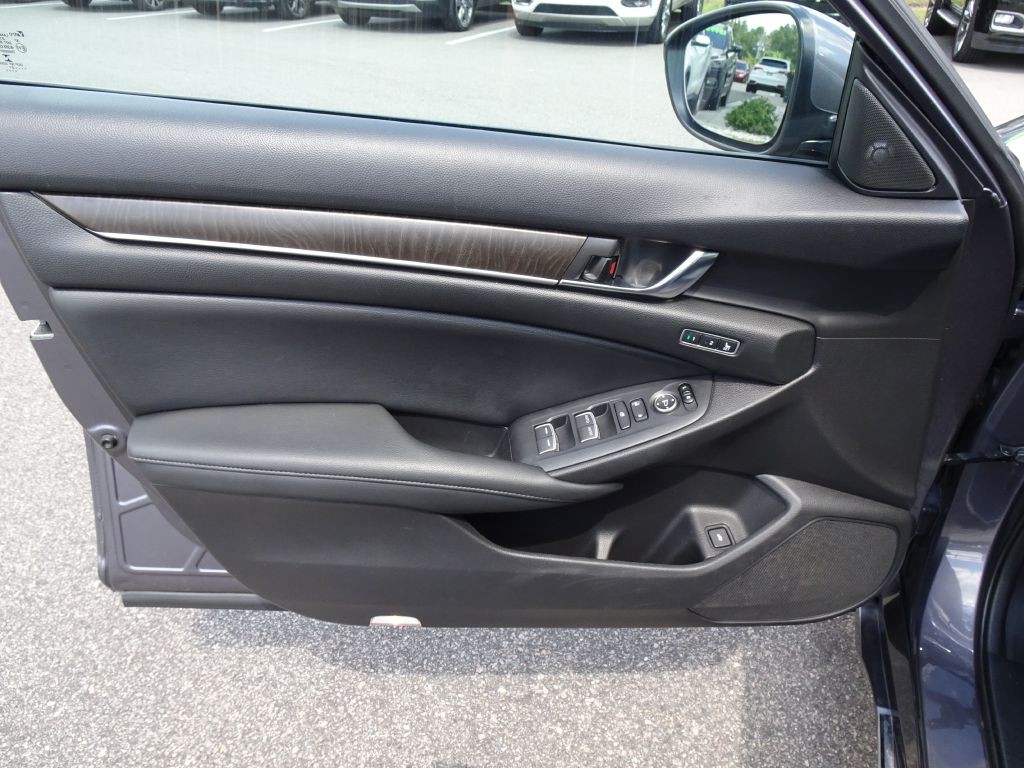 2021 Honda Accord Image 11