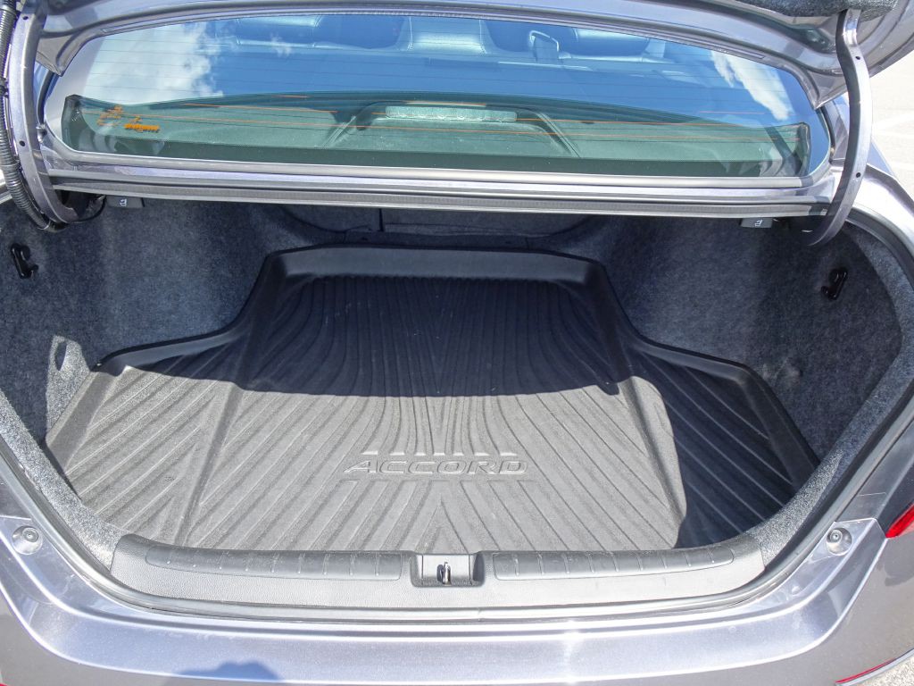 2021 Honda Accord Image 29