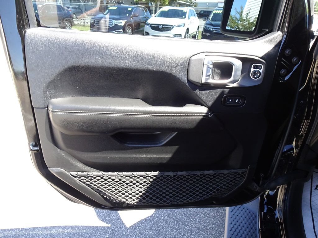2018 Jeep Wrangler Unlimited Image 11