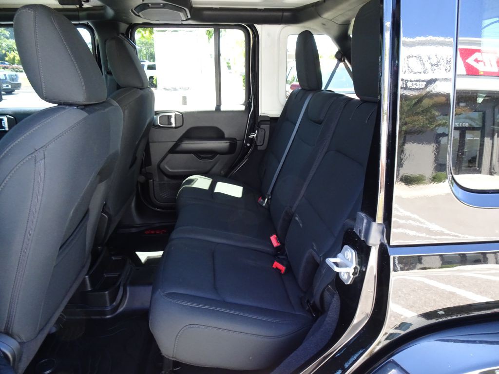 2018 Jeep Wrangler Unlimited Image 12