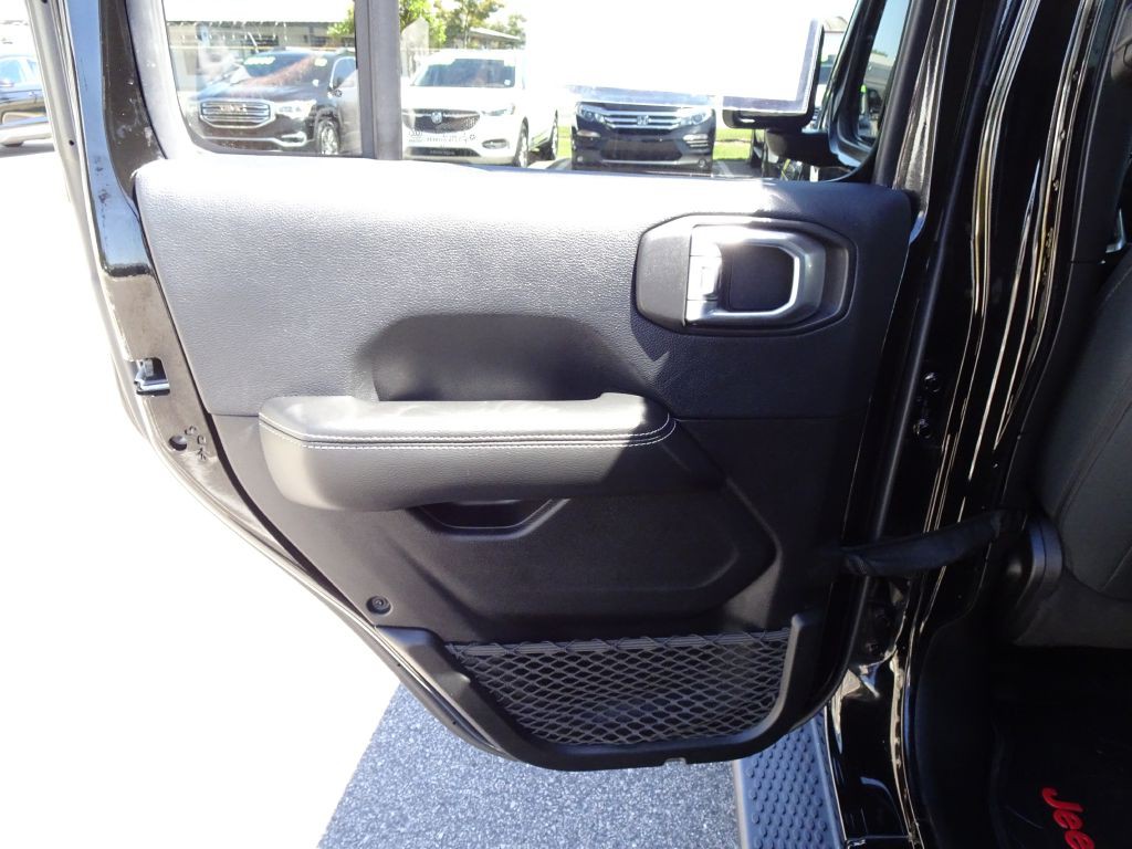 2018 Jeep Wrangler Unlimited Image 13