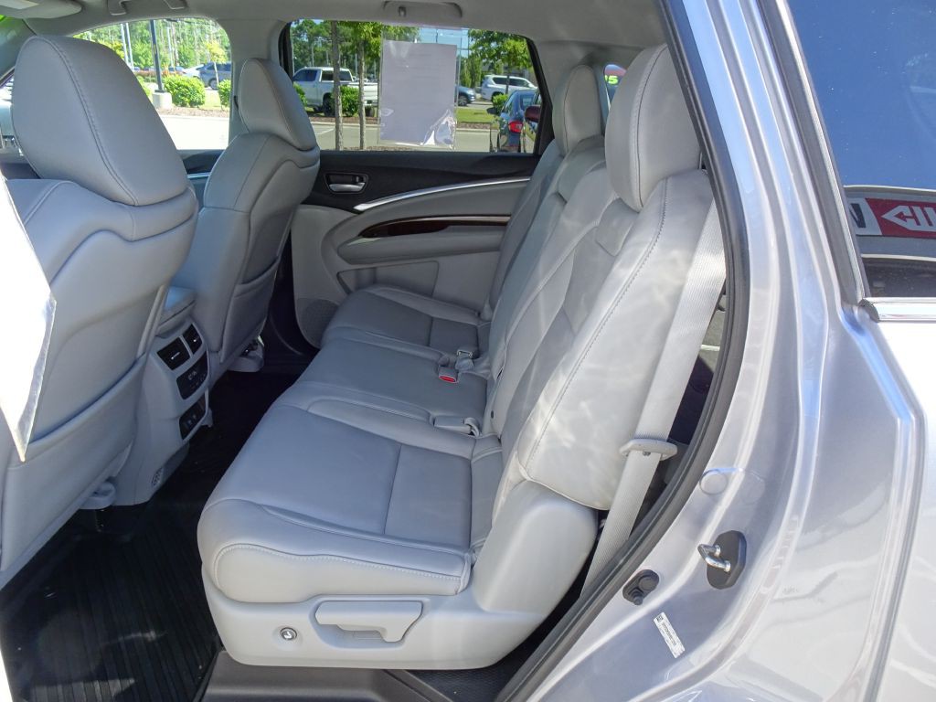 2017 Acura MDX Image 13