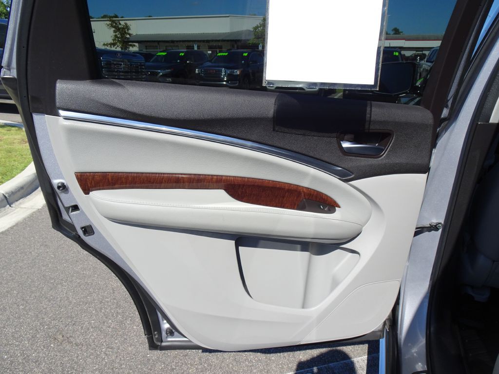 2017 Acura MDX Image 14
