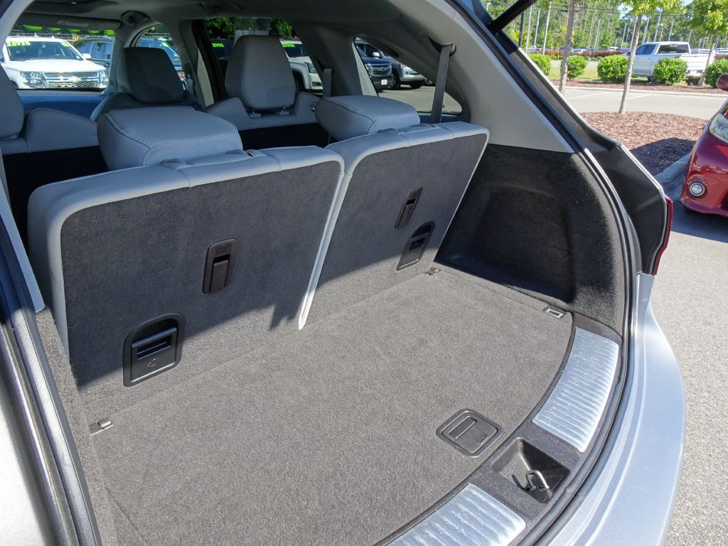 2017 Acura MDX Image 30
