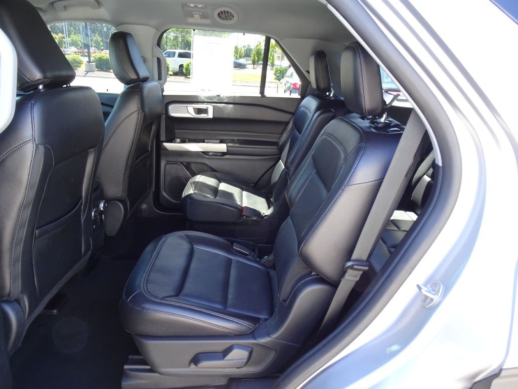 2021 Ford Explorer Image 13