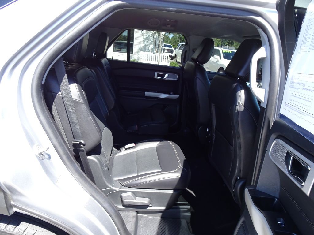 2021 Ford Explorer Image 18