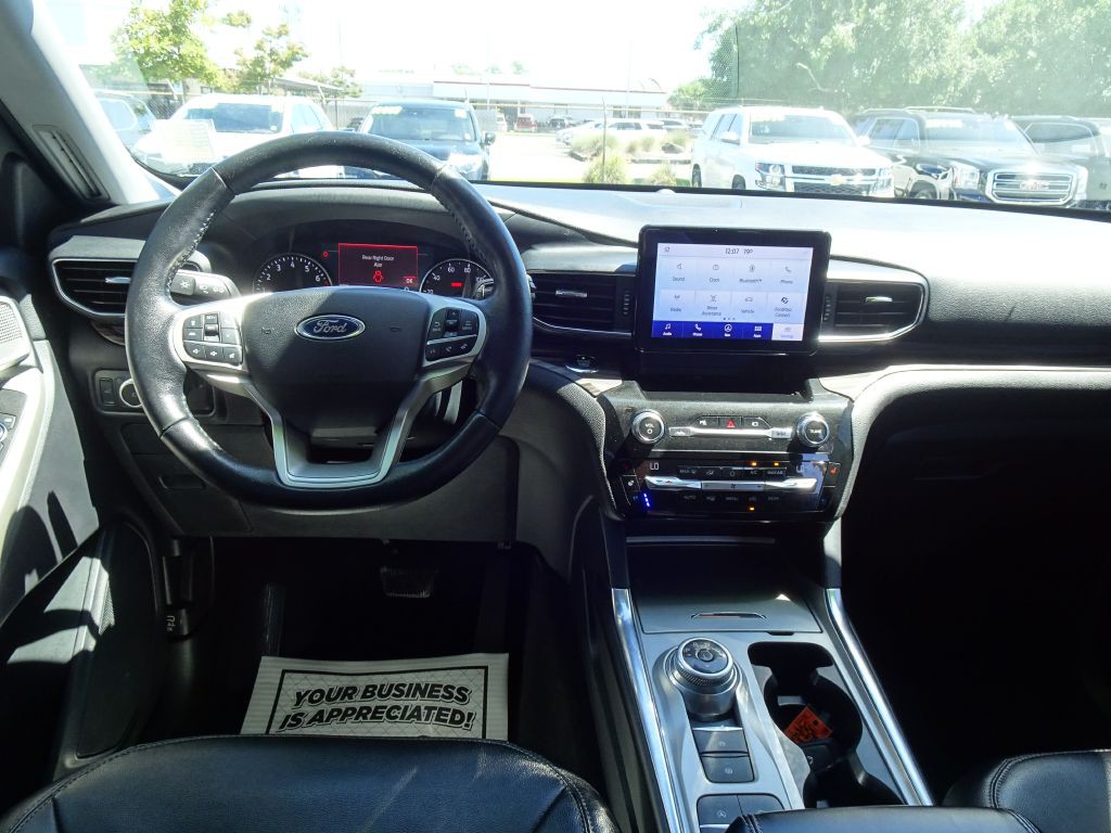 2021 Ford Explorer Image 21