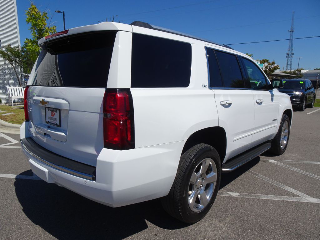 2016 Chevrolet Tahoe Image 3