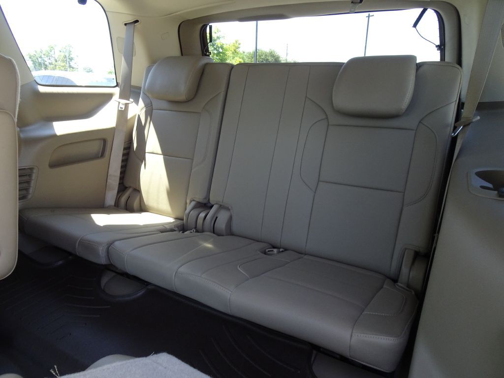 2016 Chevrolet Tahoe Image 16