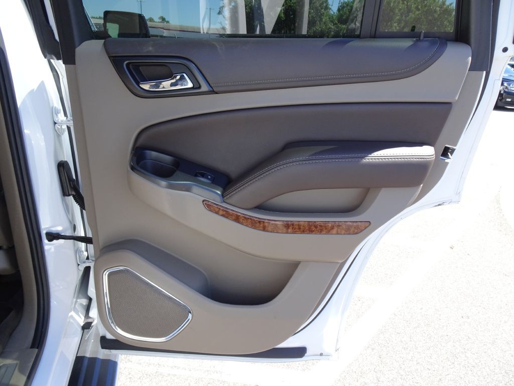 2016 Chevrolet Tahoe Image 20
