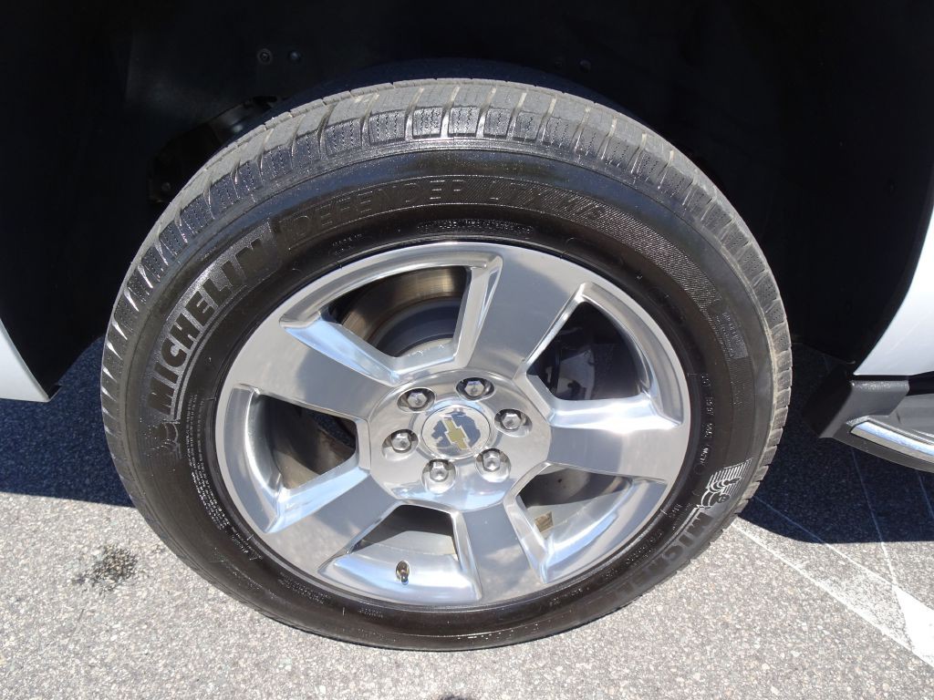 2016 Chevrolet Tahoe Image 40