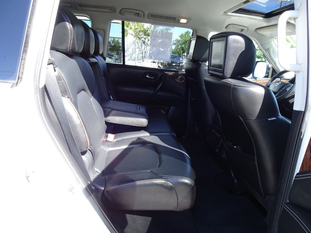 2018 Nissan Armada Image 18
