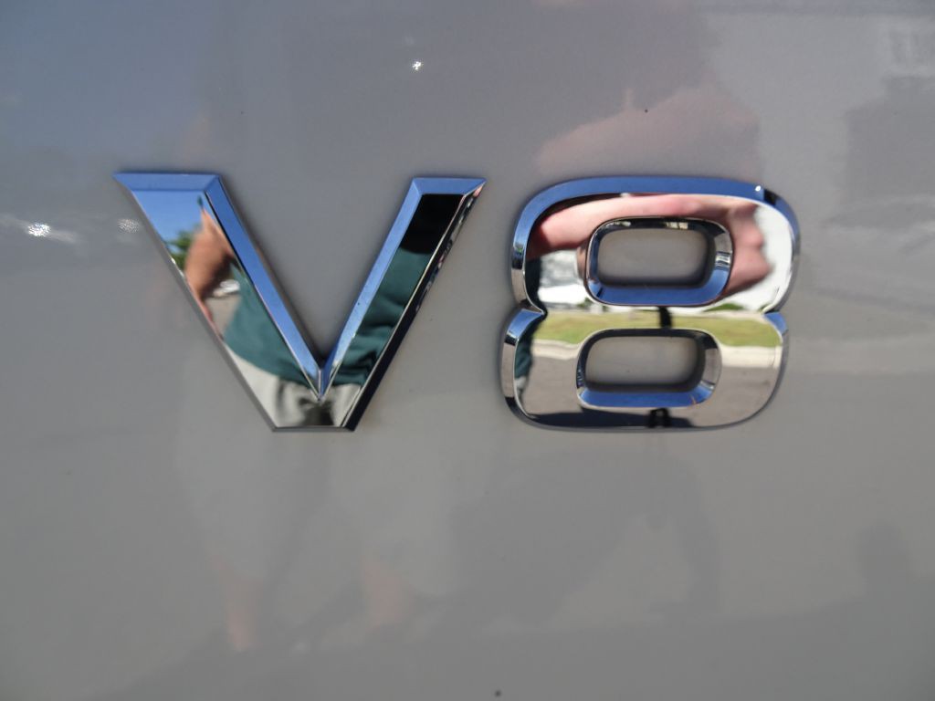2018 Nissan Armada Image 47