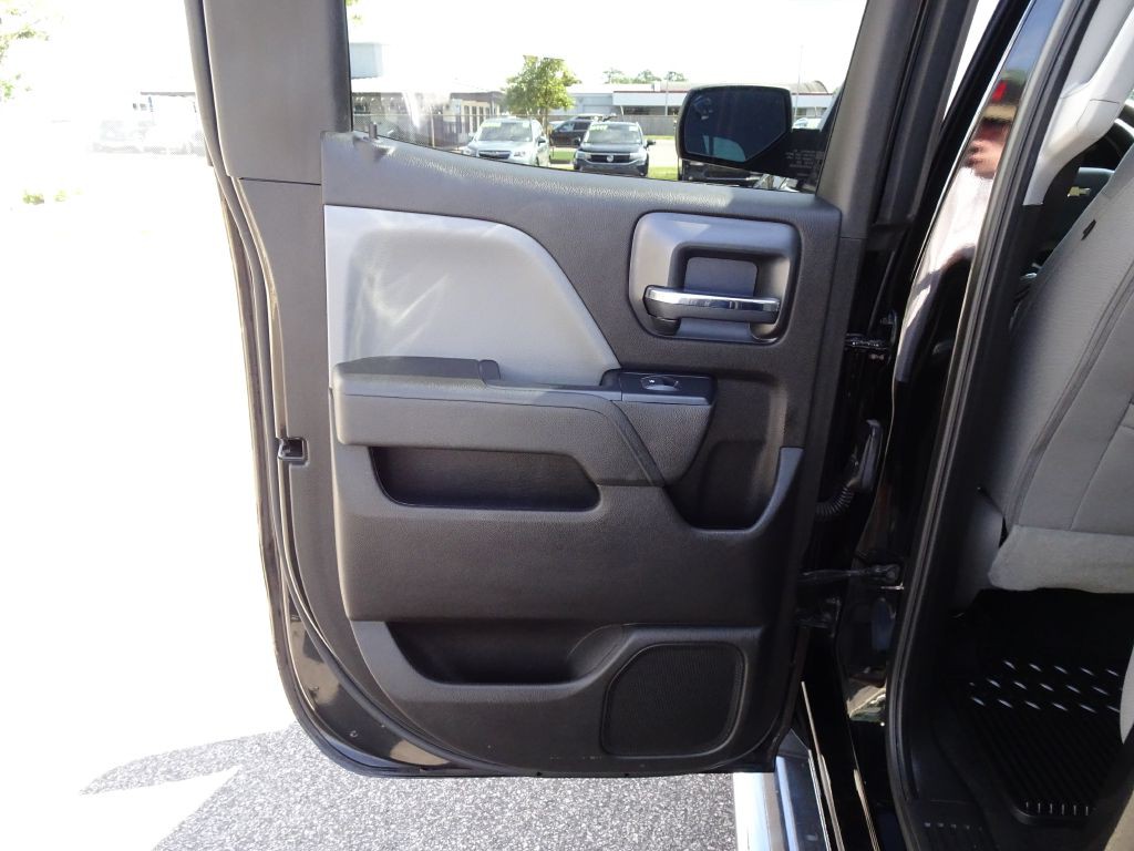 2018 Chevrolet Silverado 1500 Image 13