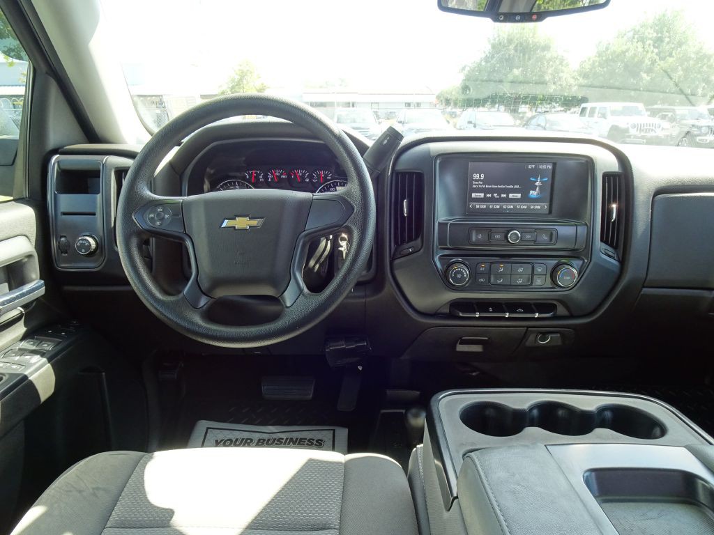 2018 Chevrolet Silverado 1500 Image 18