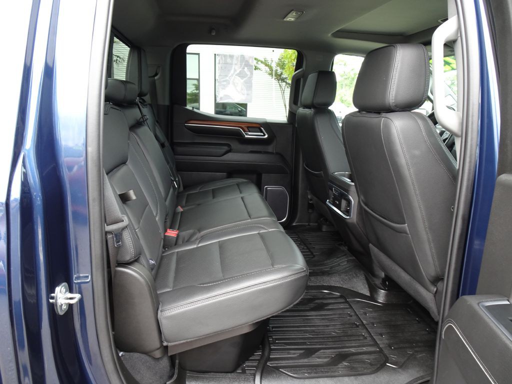 2023 GMC Sierra Image 18