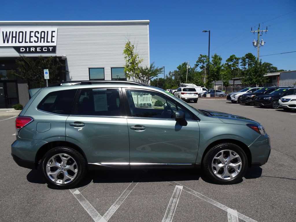 2018 Subaru Forester Image 2
