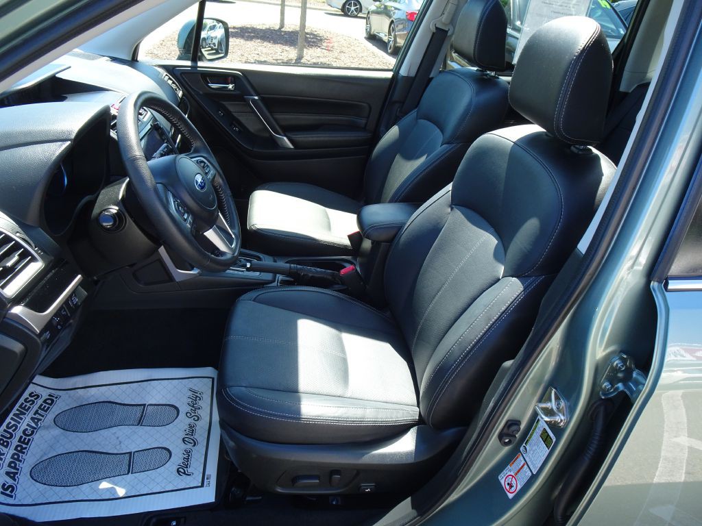 2018 Subaru Forester Image 9