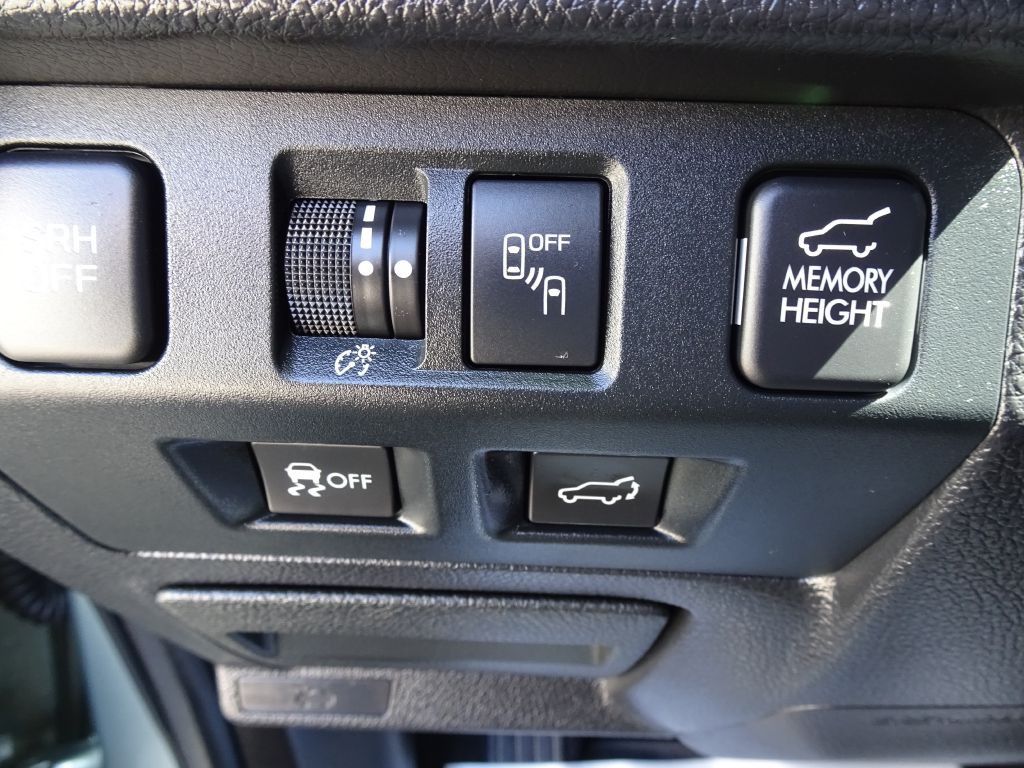2018 Subaru Forester Image 27
