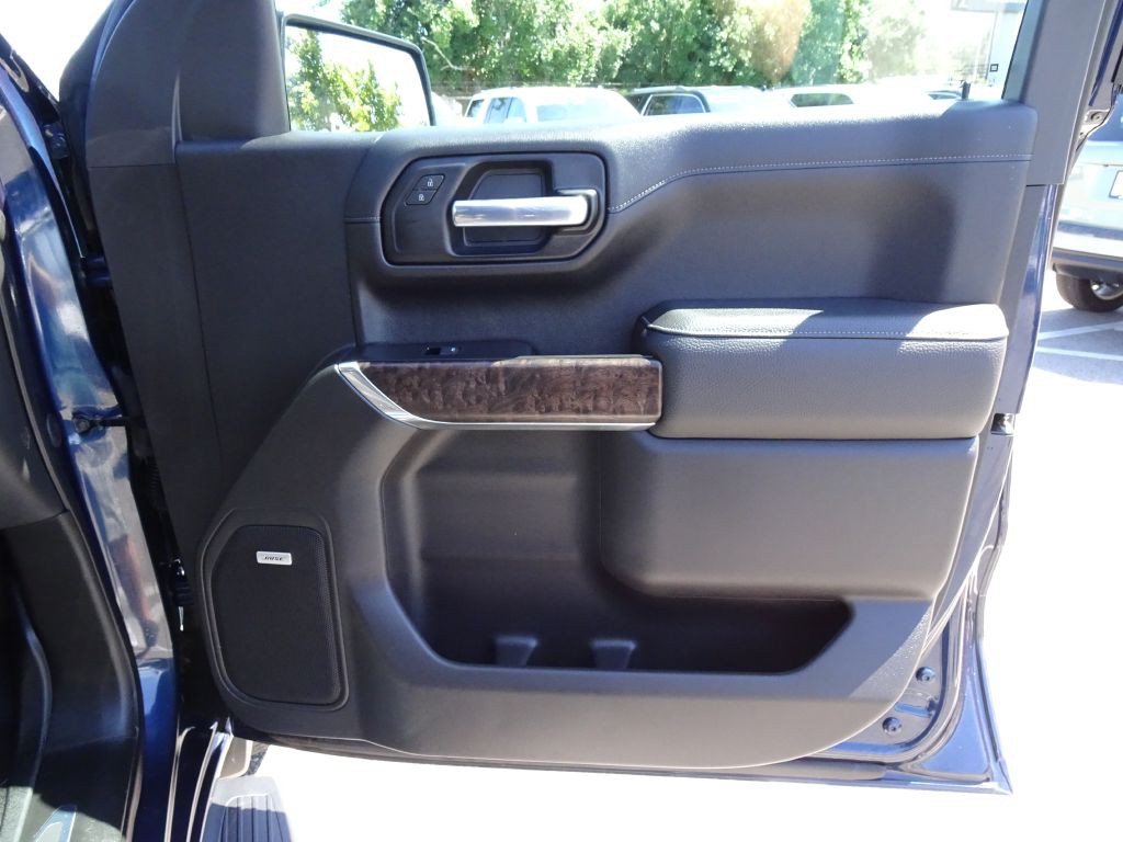 2020 GMC Sierra Image 17