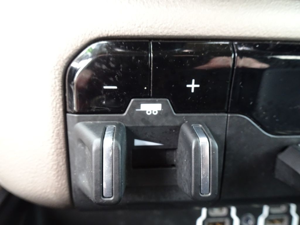 2021 RAM 2500 Image 24