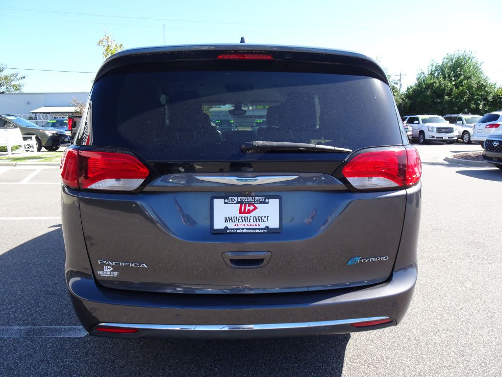 2017 Chrysler Pacifica Image 4