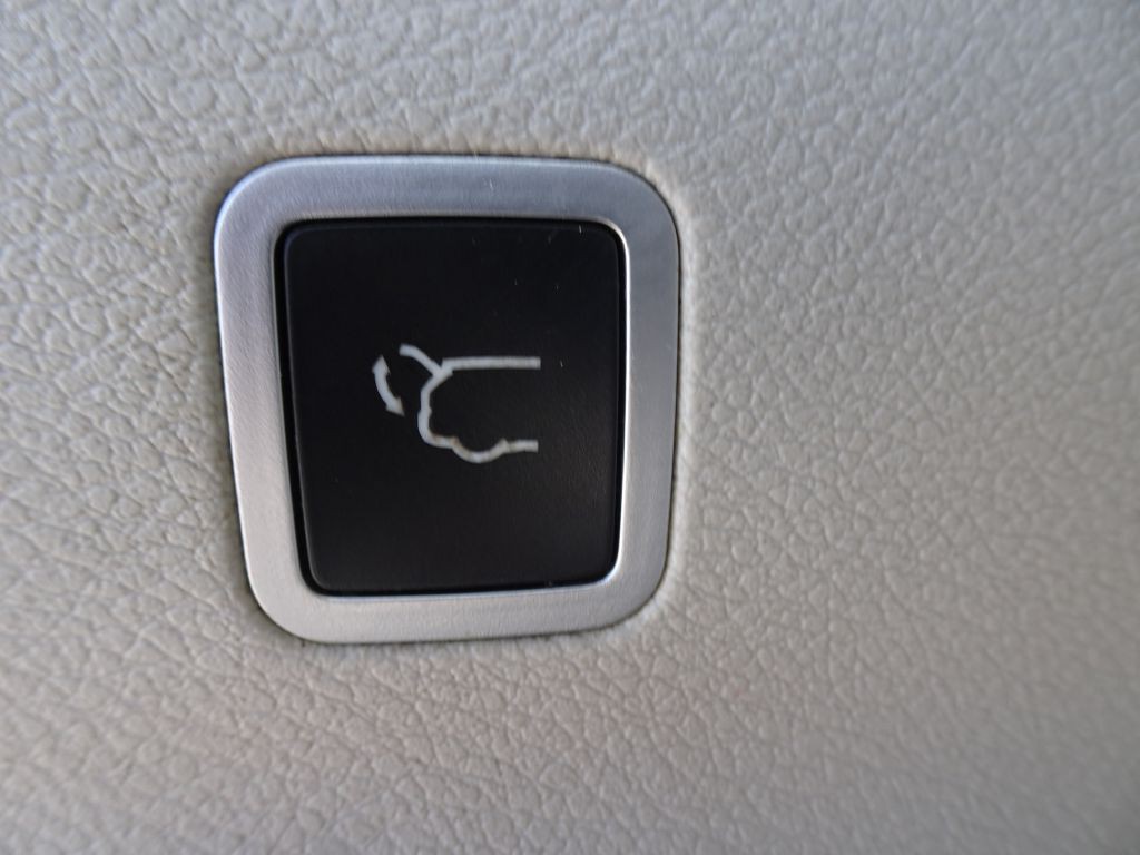 2017 Chrysler Pacifica Image 31