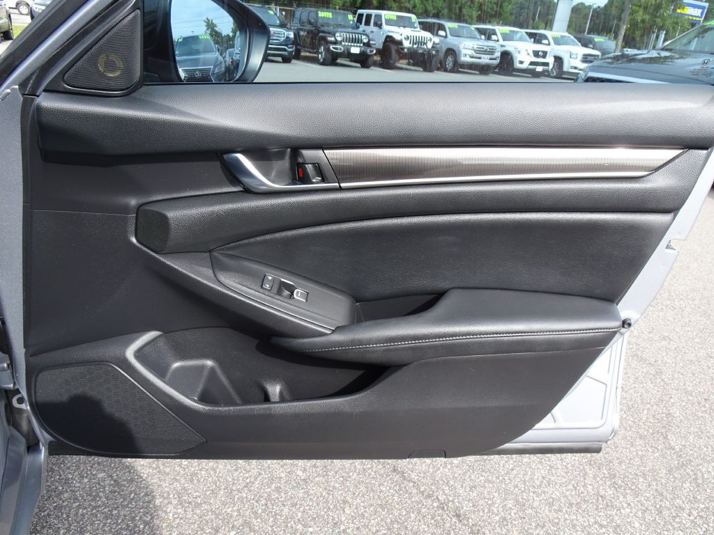 2021 Honda Accord Image 16