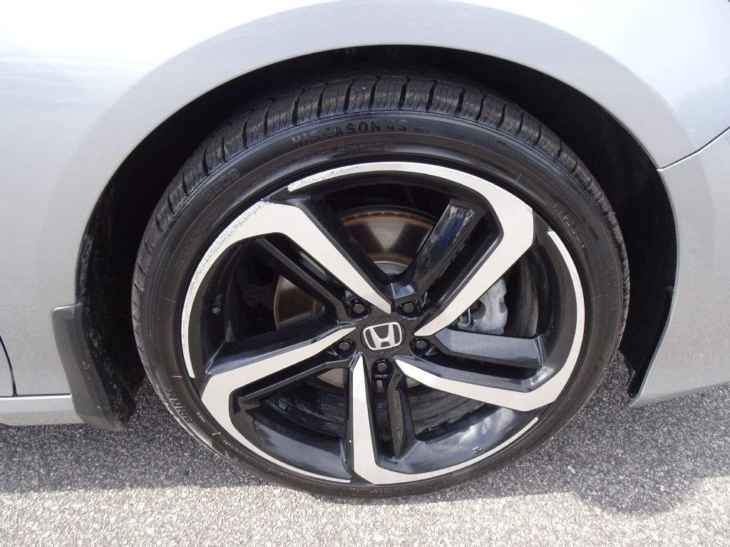 2021 Honda Accord Image 30