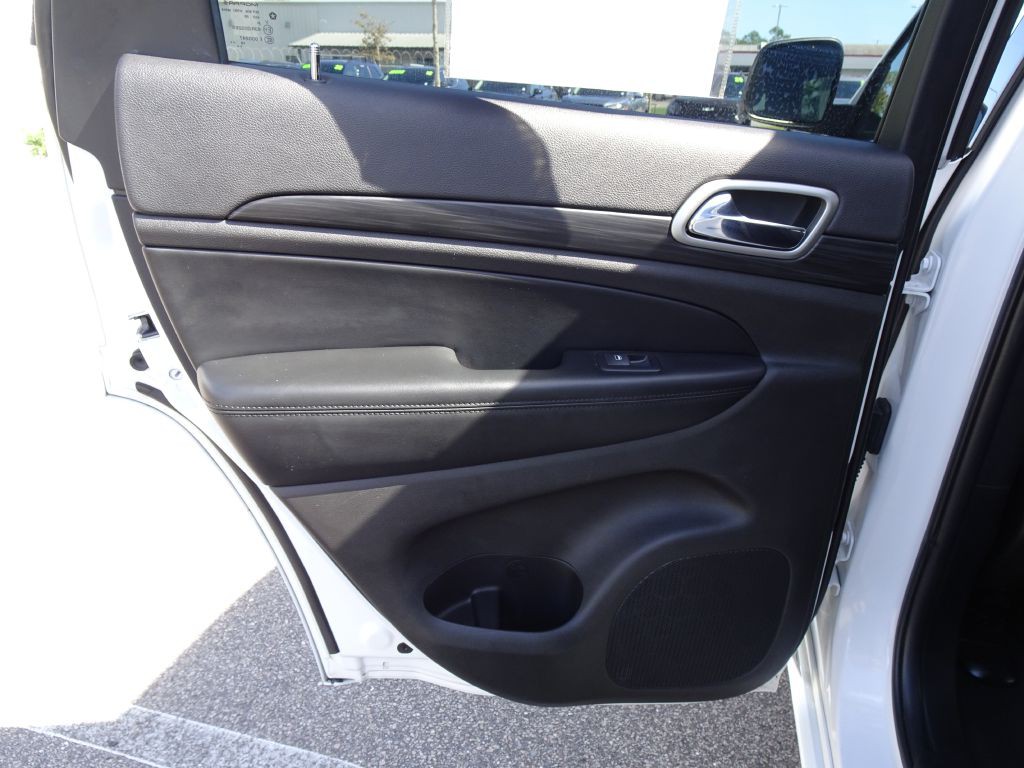 2020 Jeep Grand Cherokee Image 14