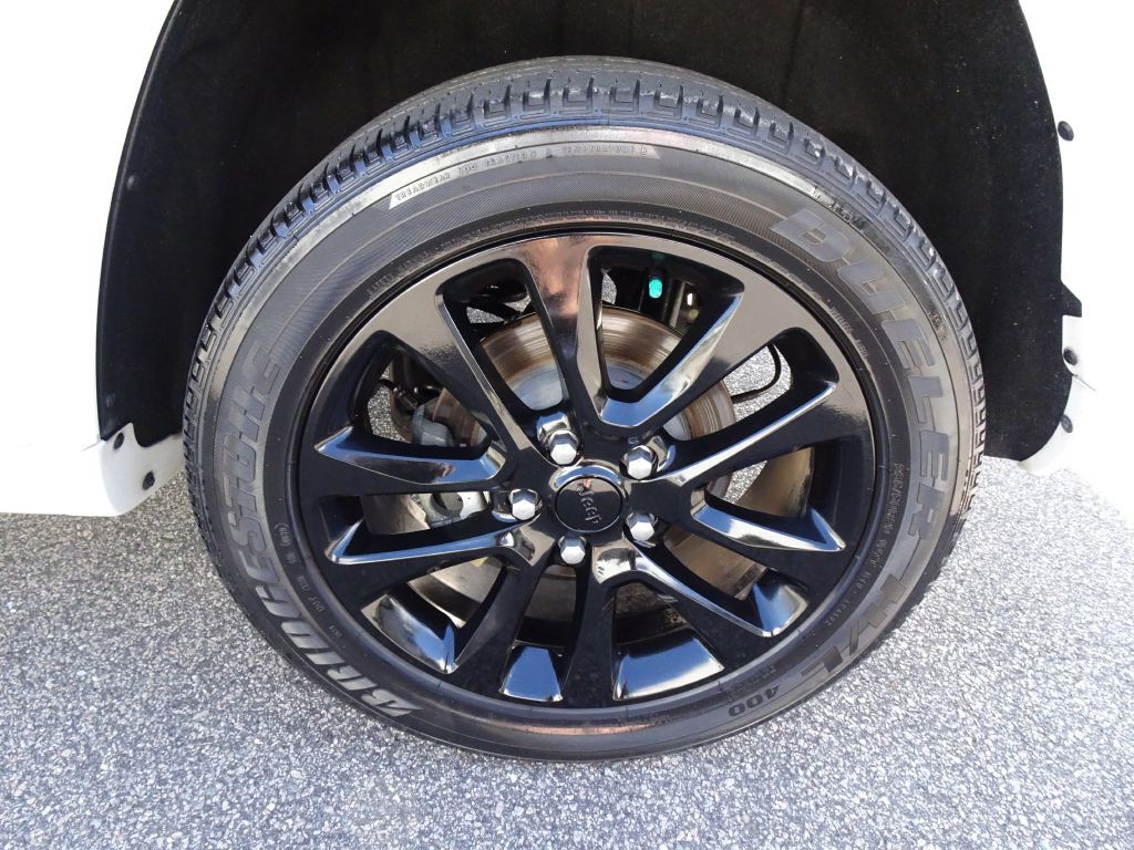 2020 Jeep Grand Cherokee Image 34