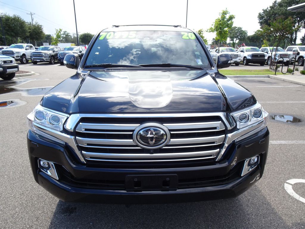 2020 Toyota Land Cruiser Image 8