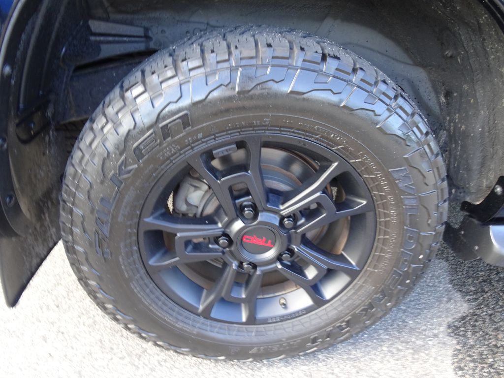 2020 Toyota Land Cruiser Image 42