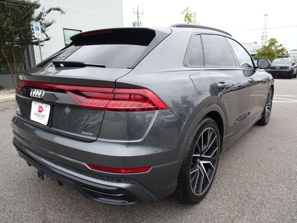2019 Audi Q8 Image 3