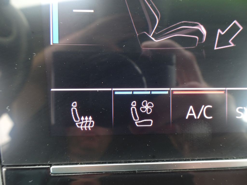2019 Audi Q8 Image 24