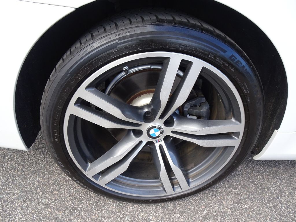 2018 BMW 7 Series Image 36