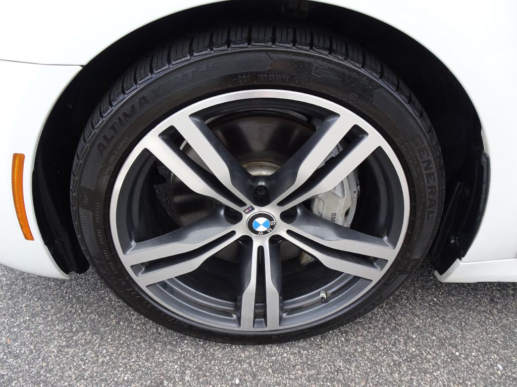 2018 BMW 7 Series Image 40